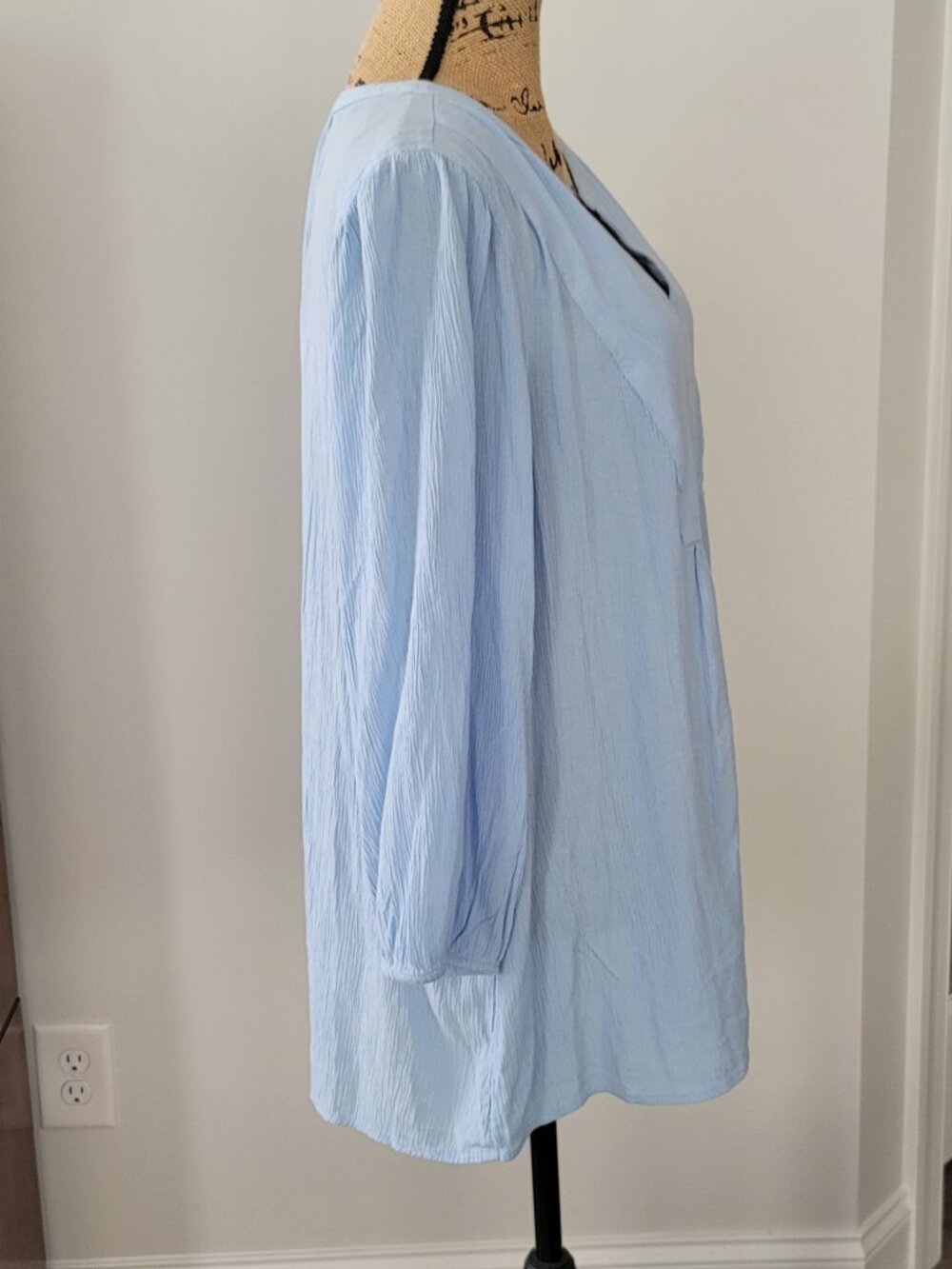 Croft & Barrow Women's Peasant Top Light Blue X-Large 3/4 Sleeves - Picture 2 of 12
